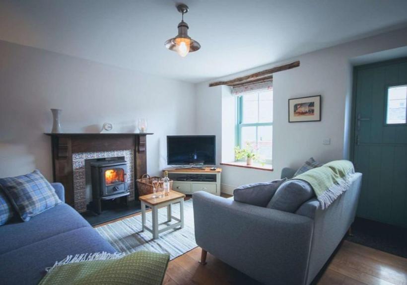 Min Y Don, Stone Cottage By The Edge Of The Sea, Llangrannog Esterno foto
